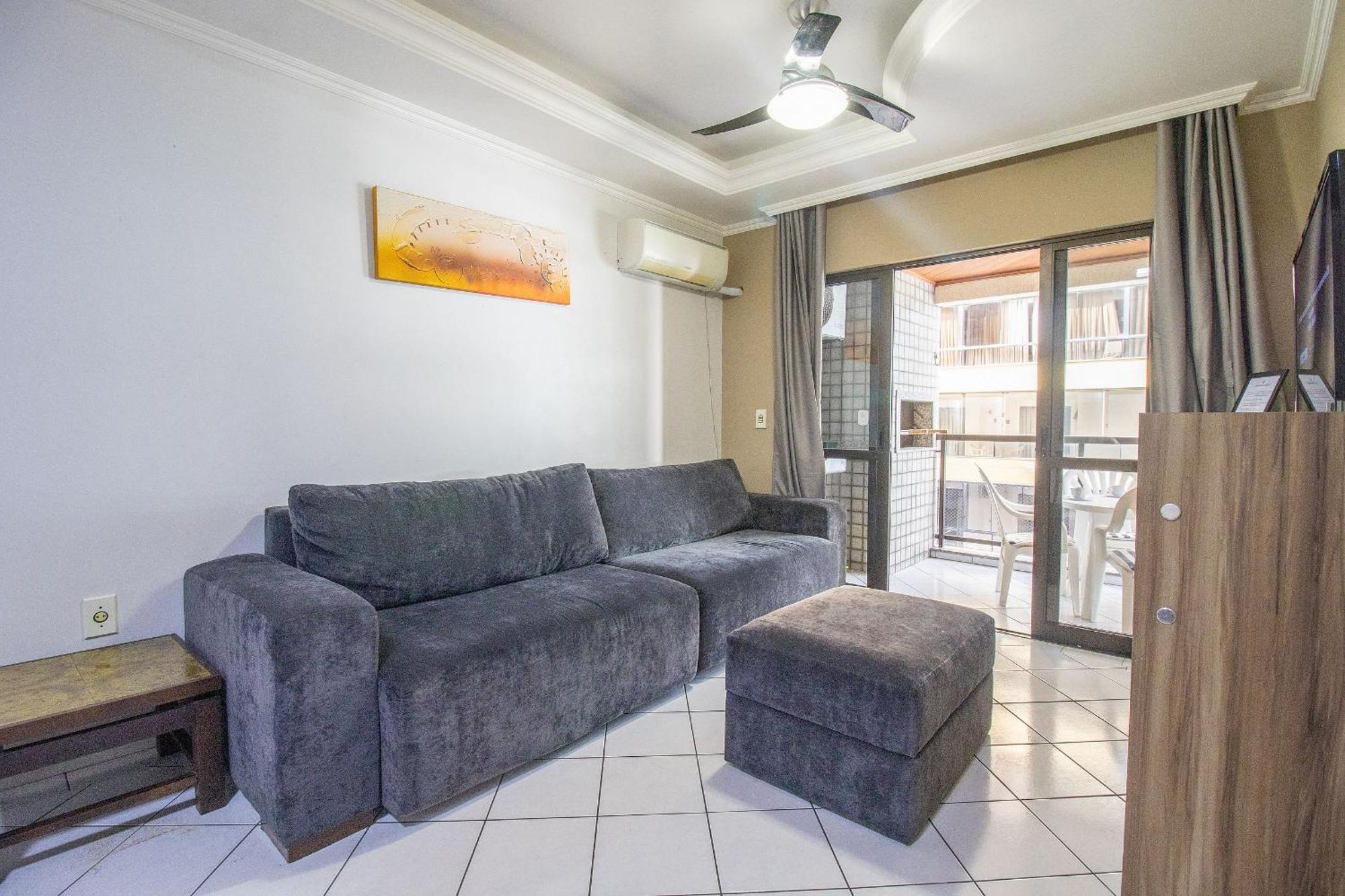 Bor41 - Quadra Mar, 4 Dorm, 2 Garagens, Churrasq. * Balneário Camboriú