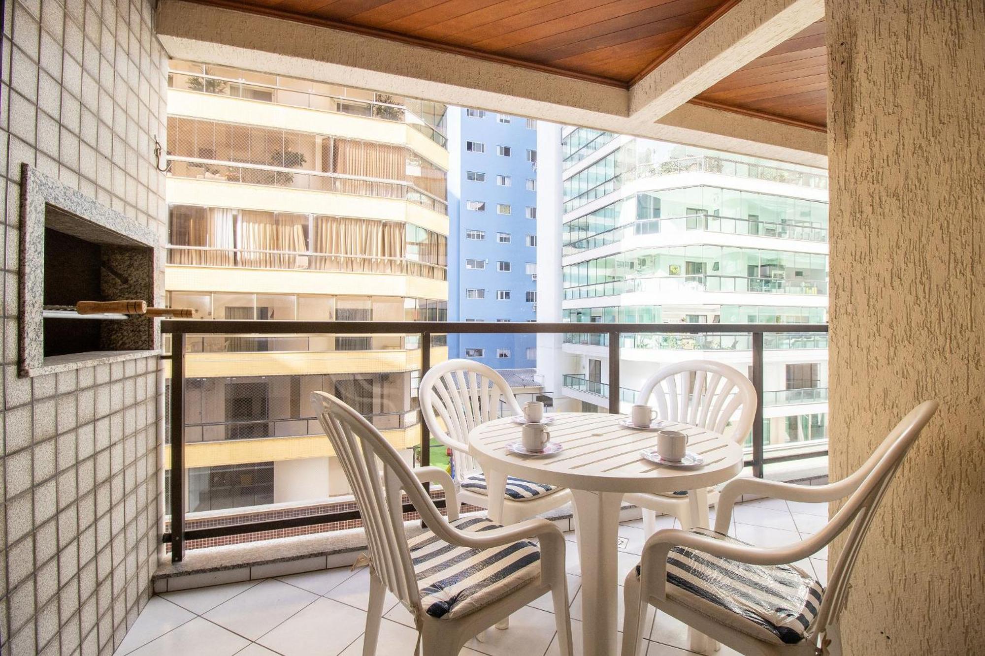 Apartamento Bor41 - Quadra Mar, 4 Dorm, 2 Garagens, Churrasq. Balneário Camboriú