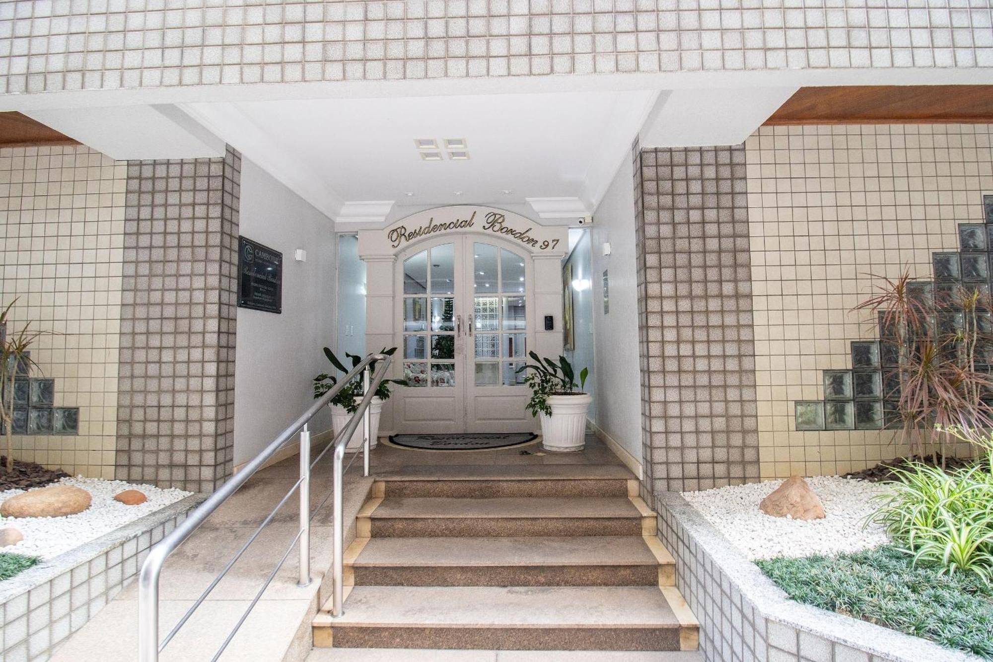 Bor41 - Quadra Mar, 4 Dorm, 2 Garagens, Churrasq. *