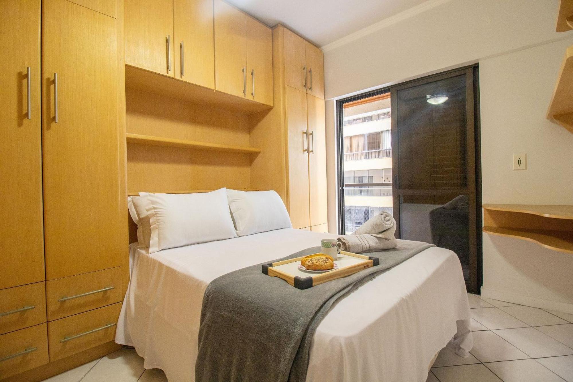 Bor41 - Quadra Mar, 4 Dorm, 2 Garagens, Churrasq. Balneário Camboriú